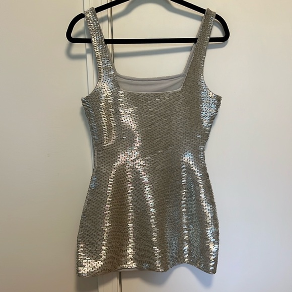 Silver Staud Beaded Le Sable Dress - Picture 10 of 12